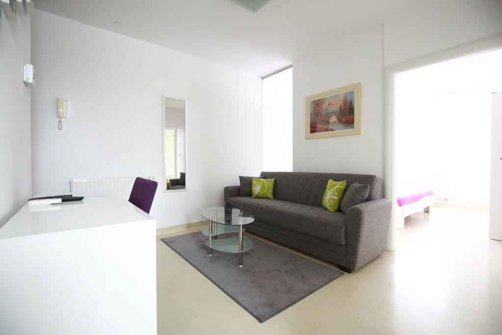 Apartment Hurcak Zagreb Room photo