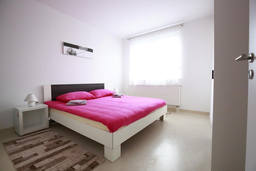 Apartment Hurcak Zagreb Room photo